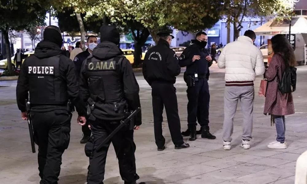 Επεισόδιο μεταξύ αστυνομίας και νεαρών κατά τη διάρκεια ελέγχου